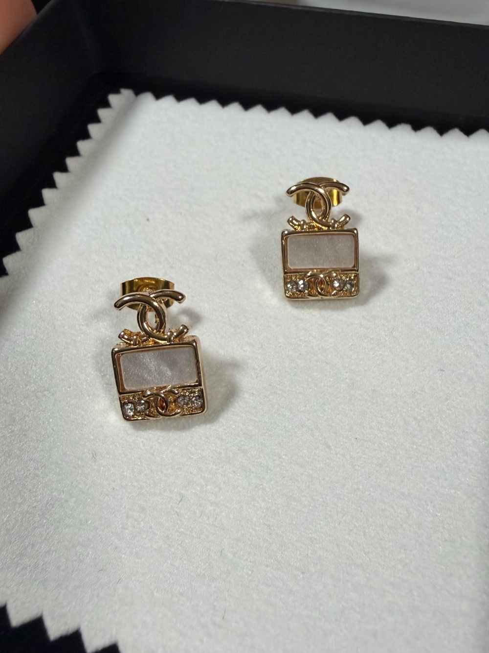 Beautiful Earrings - CC